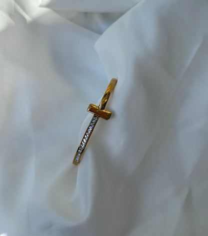 Goldenes T | Armband