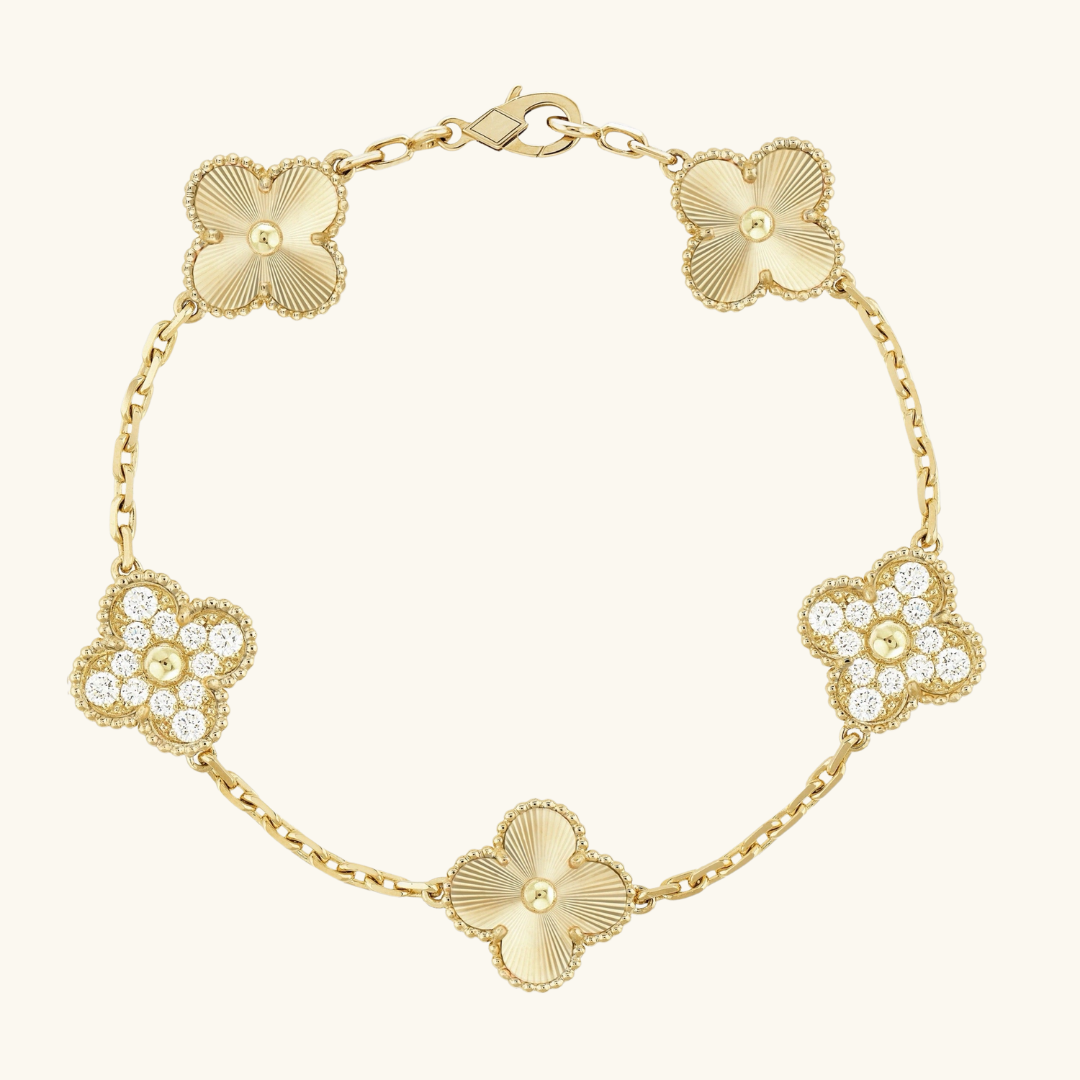 CLOVER | Golden Guilloché Armband Prestige