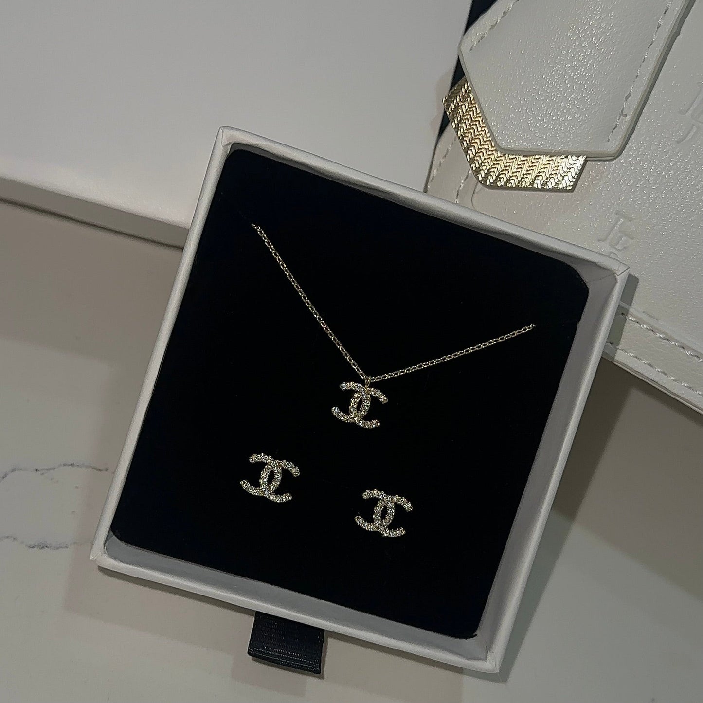 EXKLUSIV | Leni Set Gold