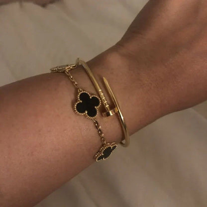 CLOVER | Schwarzes/Goldenes Armband